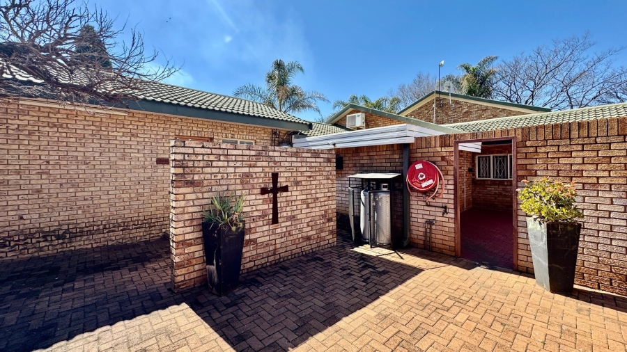 24 Bedroom Property for Sale in Die Bult North West